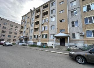 Сдам 1-комнатную квартиру, 39.8 м2, Элиста, улица 8 Марта, 26Б