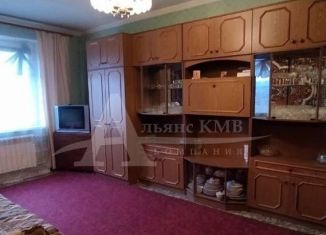 Продаю 3-ком. квартиру, 67 м2, Кисловодск, Азербайджанская улица, 27