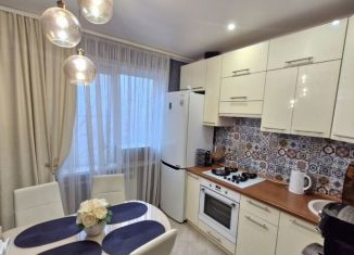 Продам двухкомнатную квартиру, 50 м2, Курск, улица Косухина, 13