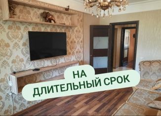 Сдается трехкомнатная квартира, 75 м2, Каспийск, улица Ленина, 72