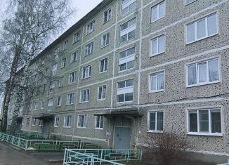 Продается 2-ком. квартира, 45 м2, Московская область, Октябрьская улица, 8