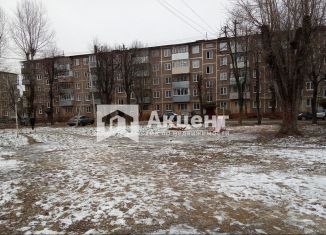 Продается трехкомнатная квартира, 57 м2, Иваново, проспект Строителей, 45