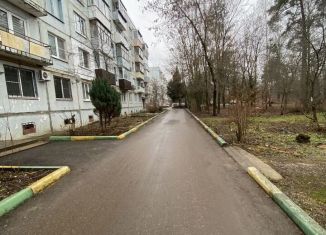 Продаю однокомнатную квартиру, 31 м2, Калужская область, Гвардейская улица, 10