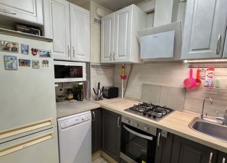 Продается двухкомнатная квартира, 35 м2, Дедовск, улица Ленина, 3