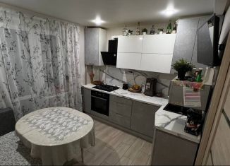 Продажа 2-комнатной квартиры, 52 м2, Дзержинск, бульвар Космонавтов, 18