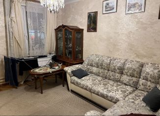 Сдаю в аренду 3-ком. квартиру, 68 м2, Москва, улица Молодцова, 1А