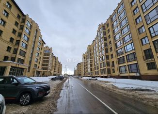 Продаю торговую площадь, 60.6 м2, Владимир, Центральная улица, 18