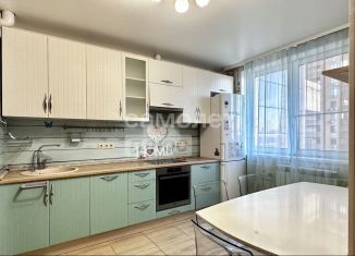 Продажа 2-ком. квартиры, 64 м2, Реутов, улица Октября, 44