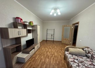 1-ком. квартира в аренду, 38 м2, Курск, улица Домостроителей, 5