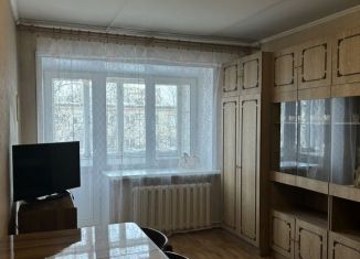 Сдача в аренду 2-ком. квартиры, 40 м2, Барнаул, улица Свердлова, 75