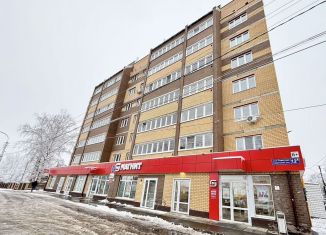 Продается 2-ком. квартира, 60 м2, Марий Эл, Советская улица, 12А