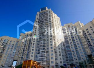 Продам 3-ком. квартиру, 90 м2, Екатеринбург, Ленинский район, улица Чкалова, 124