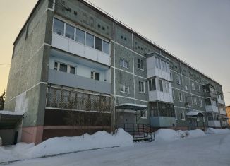 Продается 2-комнатная квартира, 49.1 м2, Калачинск, улица Ленина, 19