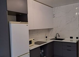 Продам 1-ком. квартиру, 45 м2, Тольятти, Офицерская улица, 2В