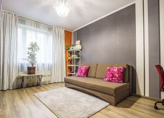 Продается 3-комнатная квартира, 73.9 м2, Химки, улица Бабакина, 5