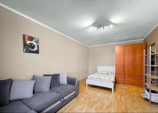 Сдается 1-ком. квартира, 39 м2, Москва, улица Раменки, 21