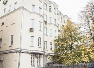 Квартира на продажу студия, 17.7 м2, Москва, улица Петровка, 17с3, ЦАО