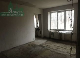 Продажа 2-комнатной квартиры, 40.6 м2, Смоленская область, улица Кирова, 8