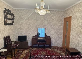 Аренда трехкомнатной квартиры, 75 м2, Москва, Снежная улица, 27к1