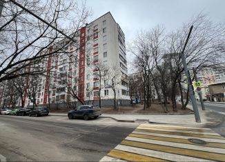 Продается 3-комнатная квартира, 57.2 м2, Москва, Старослободская улица, 23, метро Сокольники