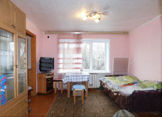 Продам трехкомнатную квартиру, 46 м2, Тульская область, улица Ким, 14