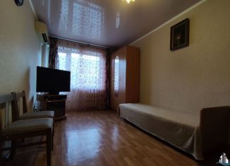 Продам 1-ком. квартиру, 32 м2, Феодосия, Галерейная улица, 18