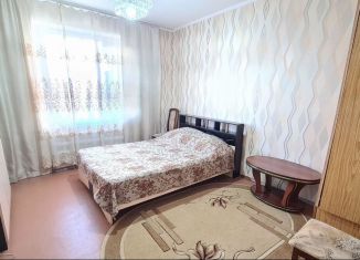 Сдается 2-комнатная квартира, 55 м2, Крымск, Вишнёвая улица, 1