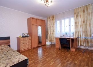 Сдается в аренду 3-ком. квартира, 76 м2, Калининград, улица Каштановая Аллея, 173, Центральный район