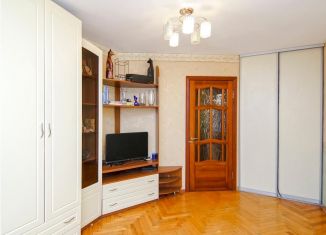 Продается трехкомнатная квартира, 62.2 м2, Краснодар, Славянская улица, 79А, Славянская улица
