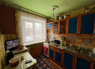 Продажа трехкомнатной квартиры, 61.2 м2, поселок городского типа Краснобродский, улица Гагарина, 15