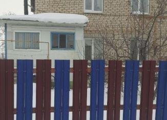 Продажа трехкомнатной квартиры, 75 м2, поселок городского типа Суходол, Школьная улица, 44