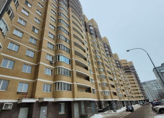 Продаю 1-ком. квартиру, 40 м2, Калуга, улица Кибальчича, 2, ЖК Галактика