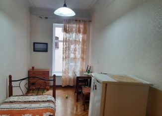 3-комнатная квартира на продажу, 80 м2, Санкт-Петербург, набережная реки Фонтанки, 129, муниципальный округ Сенной