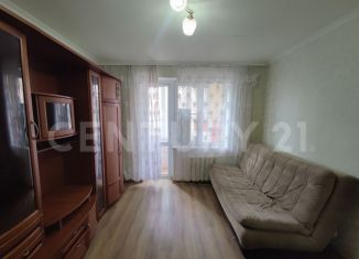 Продаю 1-комнатную квартиру, 28 м2, Владикавказ, улица Генерала Дзусова, 7к2, 13-й микрорайон