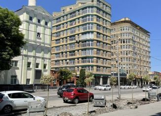 Продажа квартиры со свободной планировкой, 63 м2, Владикавказ, площадь Генерала Плиева