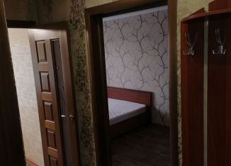 Двухкомнатная квартира в аренду, 42 м2, Бугуруслан, Коммунистическая улица, 2