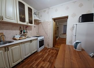 Продается двухкомнатная квартира, 66 м2, село Михайловское, Степная улица, 2