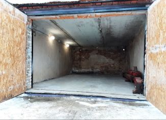 Сдаю гараж, 24 м2, Калужская область, площадь 50 лет Октября