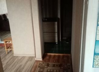 Продам 2-комнатную квартиру, 42 м2, Хадыженск, улица Клары Цеткин, 24