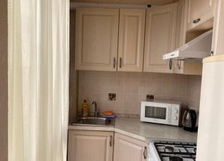 Сдам в аренду квартиру студию, 32 м2, Сочи, Демократическая улица, 106, микрорайон Черемушки