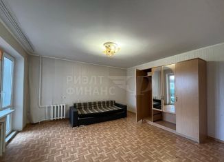 Продам трехкомнатную квартиру, 71 м2, Калининградская область, Пионерская улица, 70