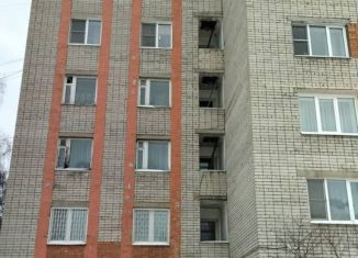 Продажа 2-комнатной квартиры, 41.4 м2, Ярославль, Клубная улица, 42