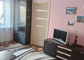 Продается двухкомнатная квартира, 40 м2, рабочий поселок Южный, проспект Дзержинского, 13