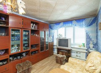 Продаю 2-ком. квартиру, 42 м2, поселок Липки, улица Ленина, 6