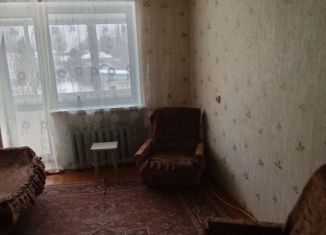 Продается 2-комнатная квартира, 52.8 м2, посёлок городского типа Демянск, Школьная улица