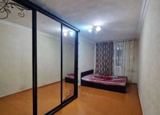 Сдаю в аренду 2-комнатную квартиру, 40 м2, Аргун, улица А.А. Кадырова, 93