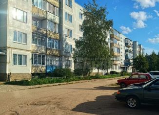 Продажа 3-комнатной квартиры, 62.5 м2, посёлок городского типа Озёрный, улица Строителей, 19А