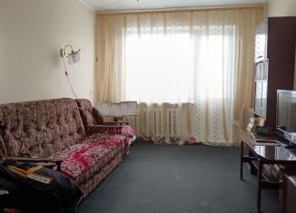 Продается 3-комнатная квартира, 59.7 м2, Самарская область, улица Сабирзянова, 32