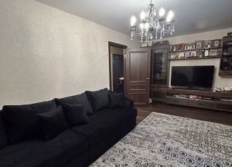 Продается трехкомнатная квартира, 64 м2, Москва, улица Кутузова, 1, метро Кунцевская