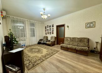 Продаю четырехкомнатную квартиру, 85.3 м2, Таганрог, улица Щаденко, 20А